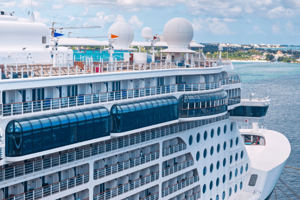 side view of cruise ship